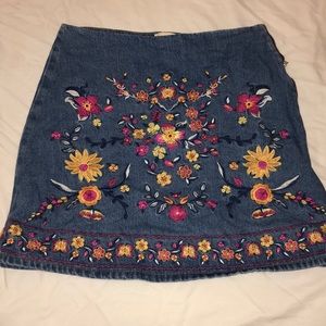 Francesca’s mini embroidery skirt